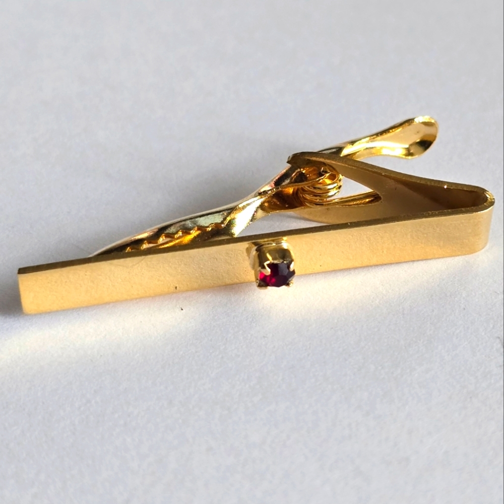 Vintage tie clip red gem Gold tone tie bar mens classic retro jewelry accessory